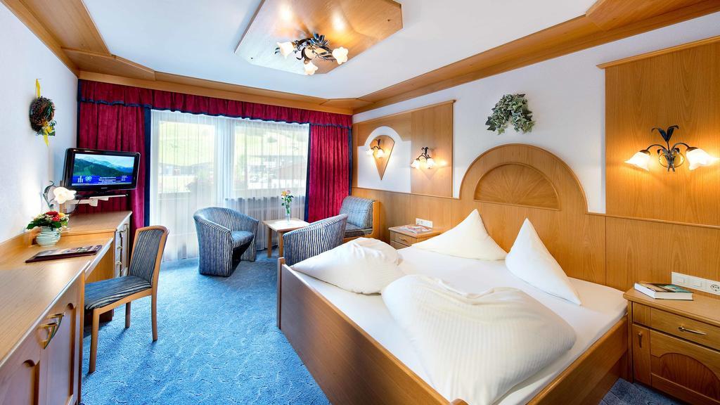 Hotel Bergland Lermoos Bilik gambar
